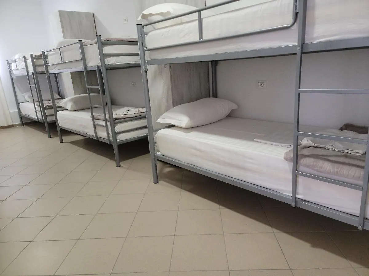 Hostel K13 Sarandë