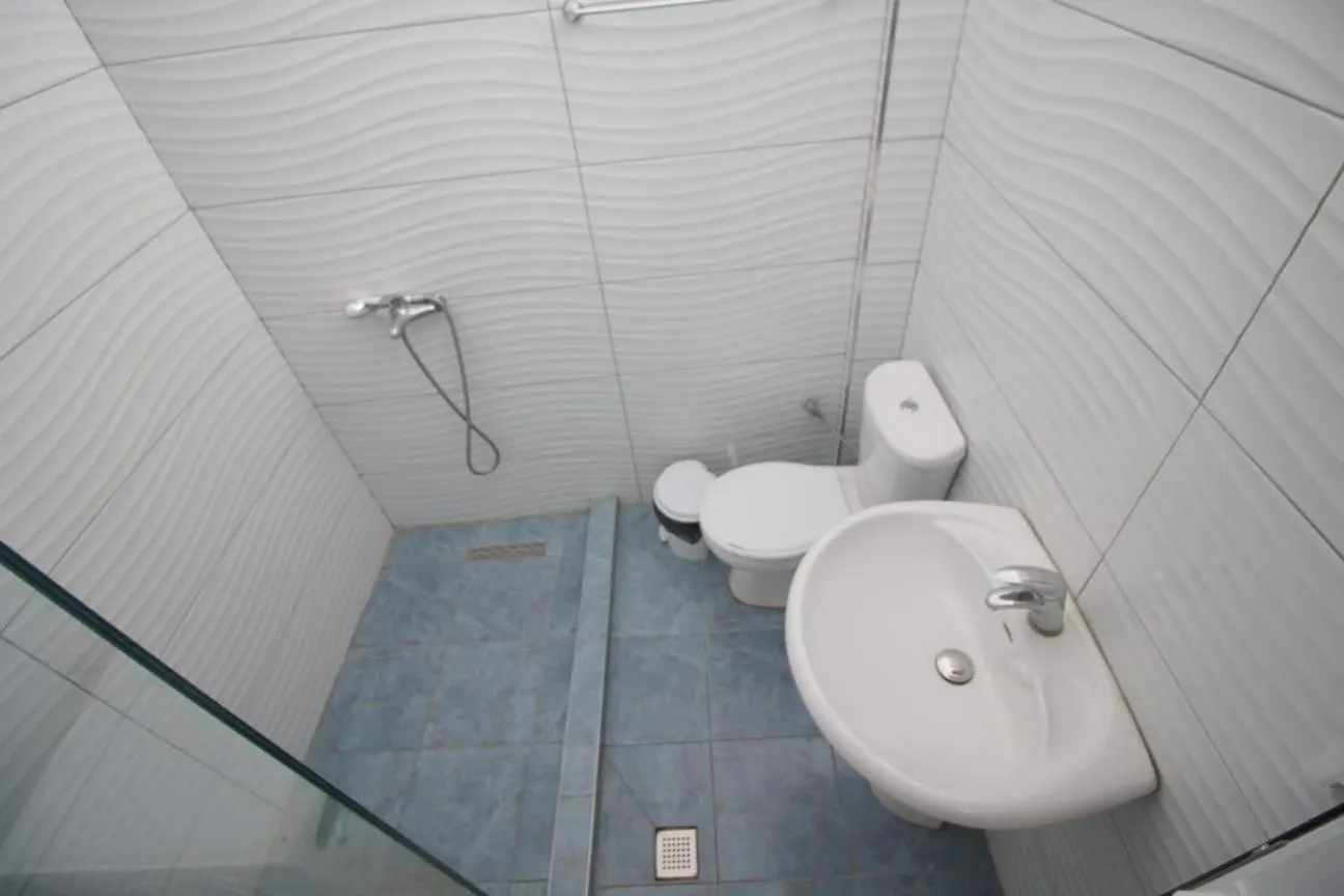 Hostel K13 Sarandë