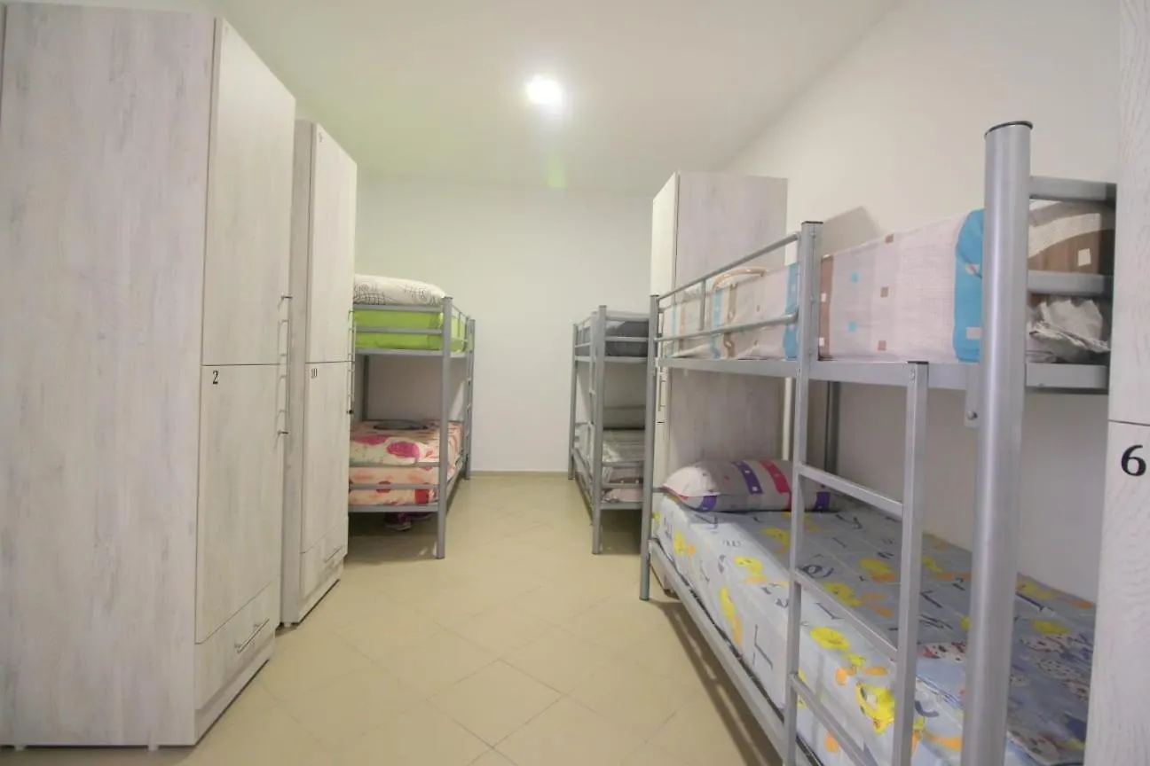 Hostel K13 Sarandë