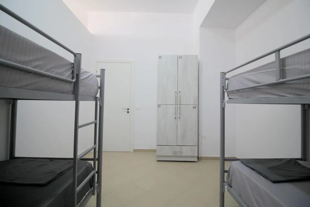 Hostel K13 Sarandë