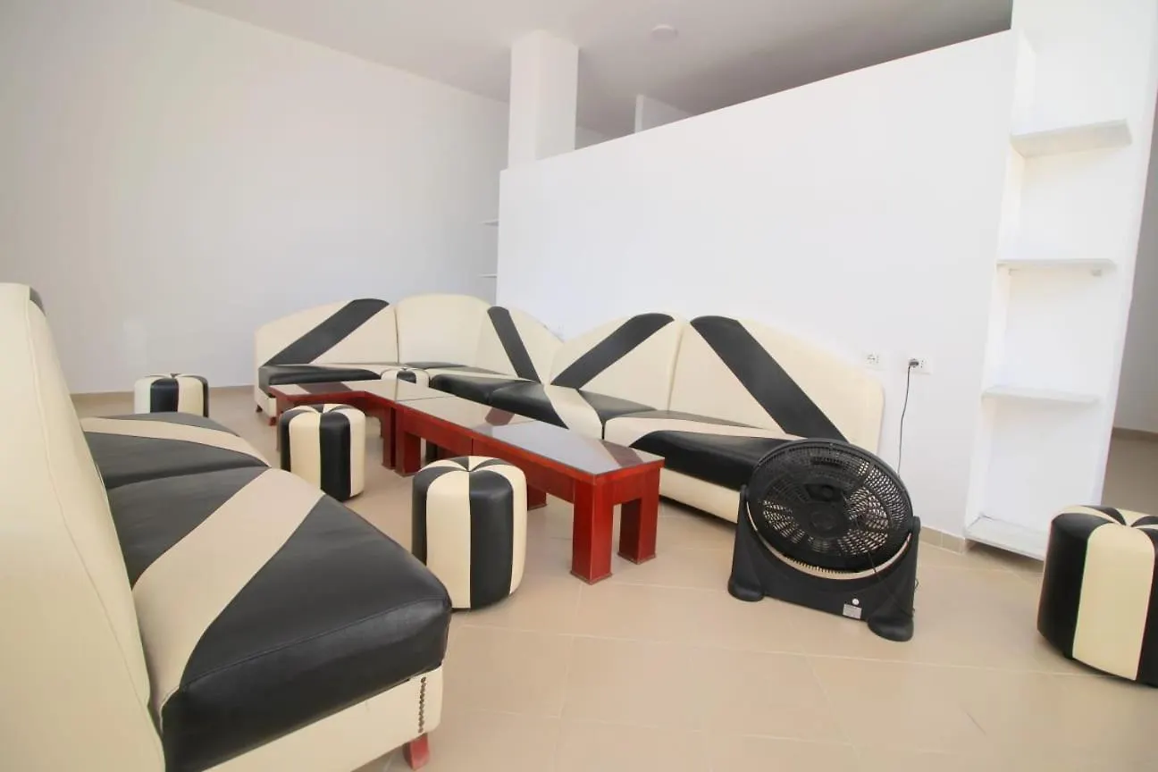Hostel K13 Sarandë Albanië