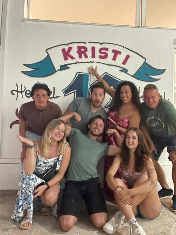 Hostel K13 Sarandë